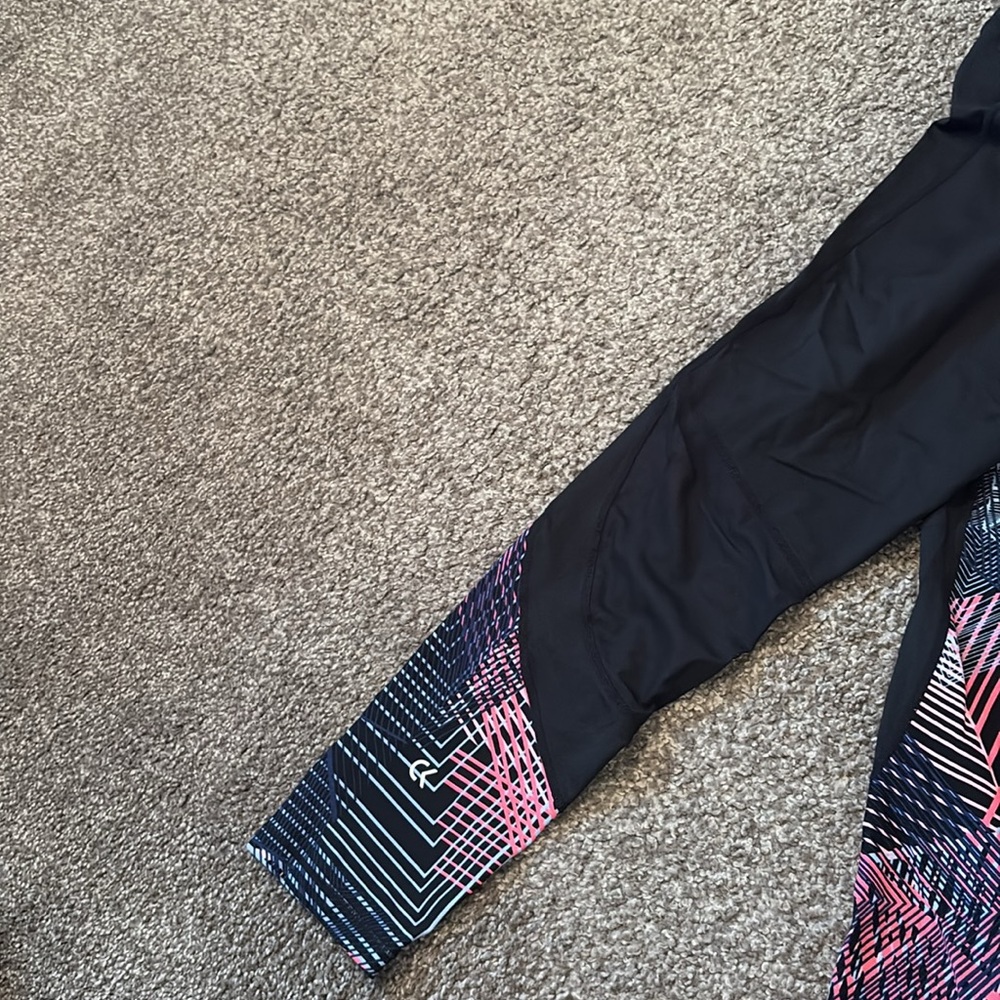 Calvin Klein Performance Geometric Patterned Leggings - Picture 4 of 5